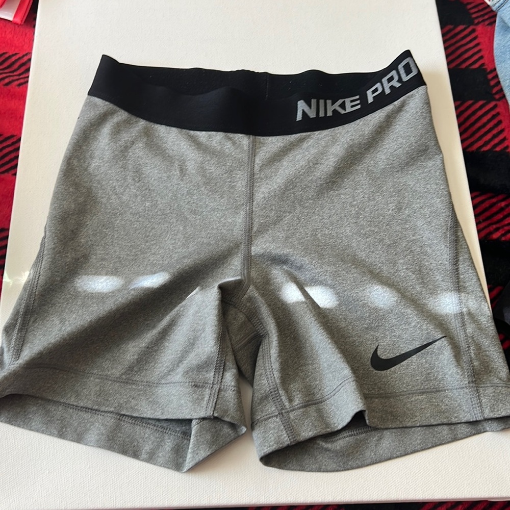 Xs grey Nike pro spandex